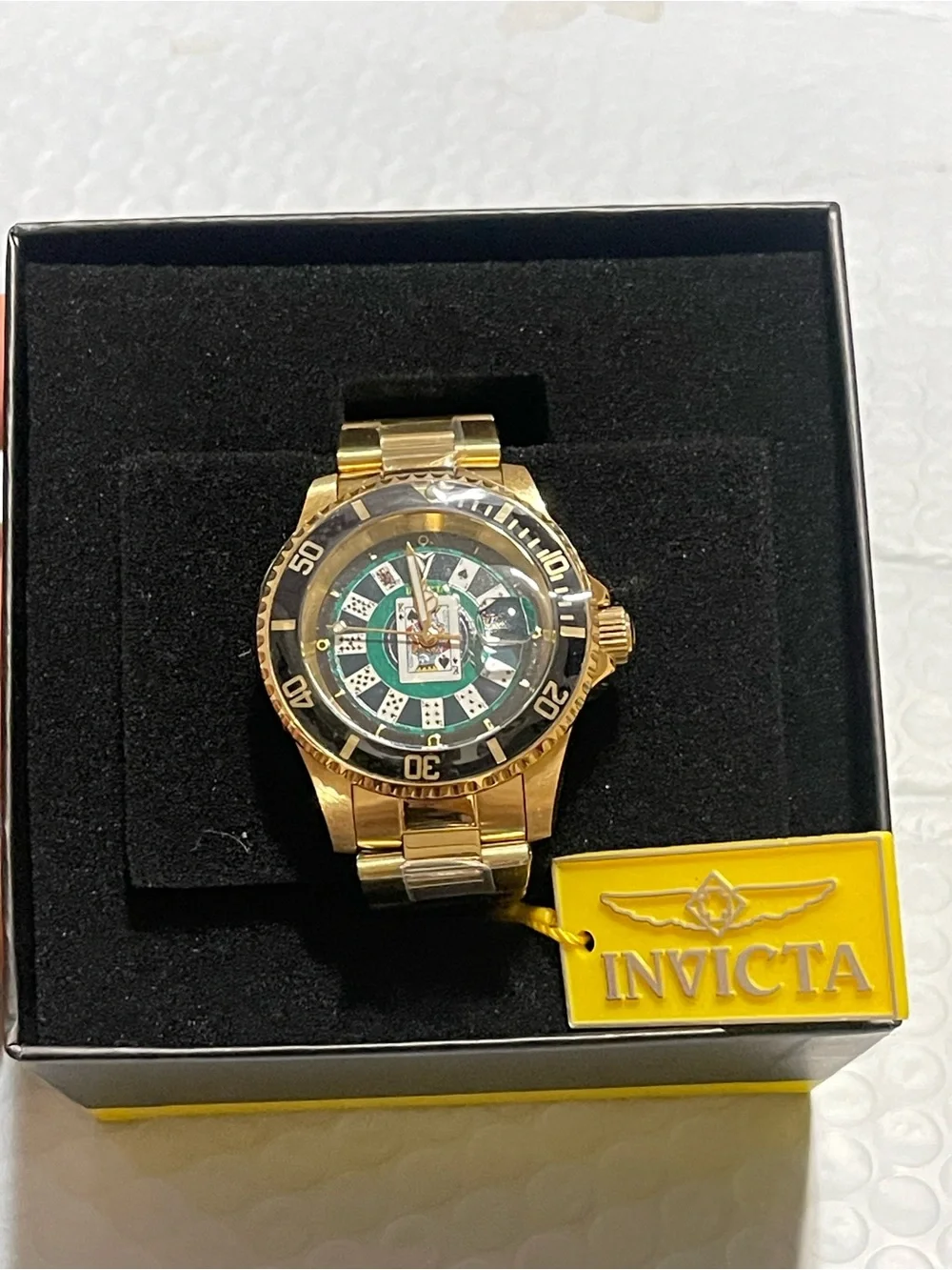 Invicta Pro Diver House of Cards Men's Watch - 40mm. Gold NEW